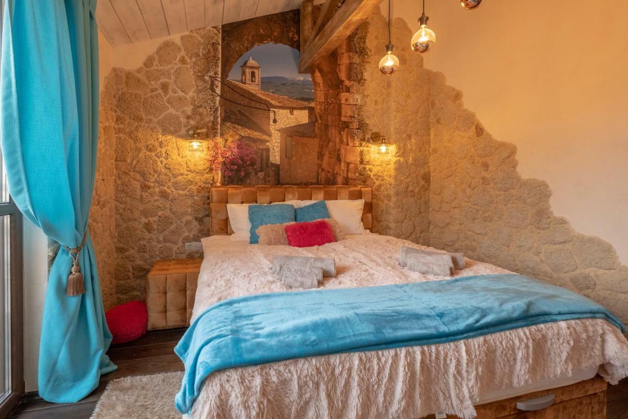 2-bedroom Elegant In Mediterranean Style